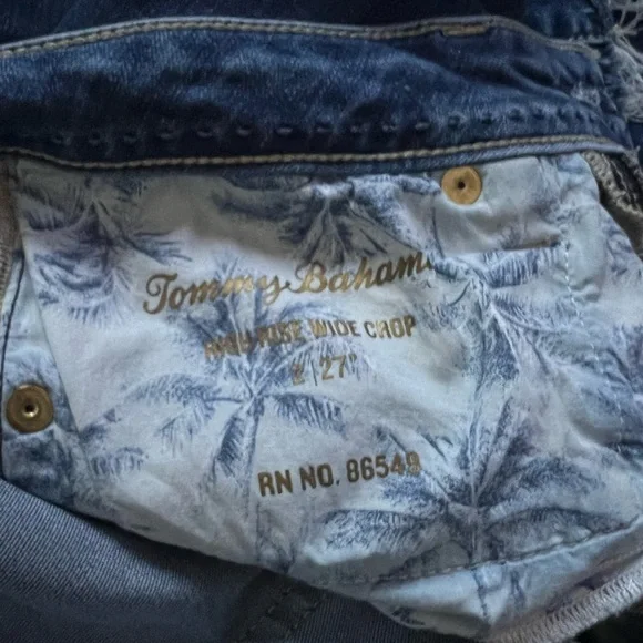 Tommy Bahama High Rise cropped wide leg - Picture 3 of 4